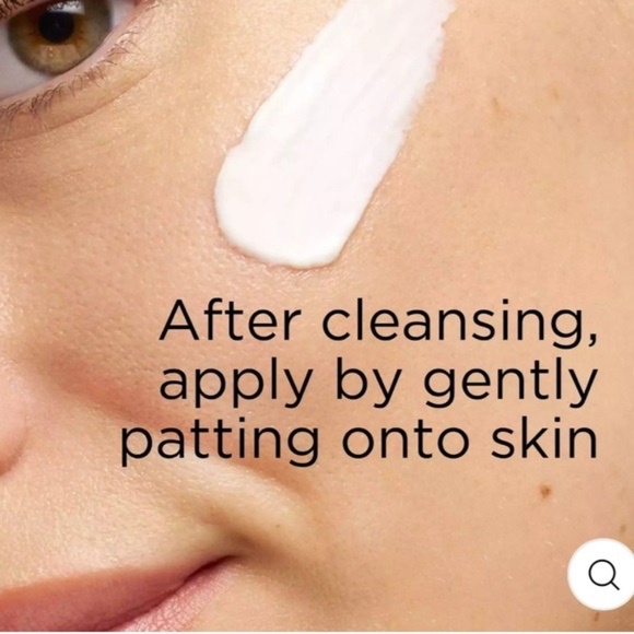 Elizabeth Arden Advanced Ceramide Lift and Firm Day Cream w/ SPF 15 - Picture 6 of 8